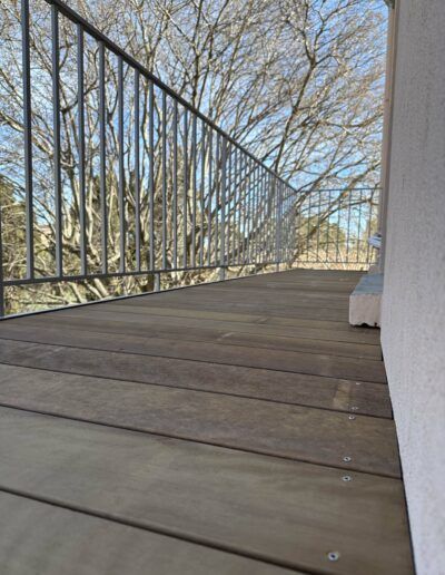 balcon plancher bois